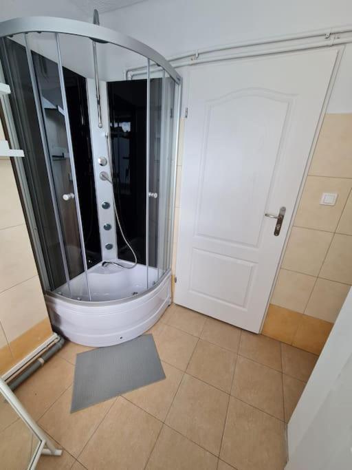 Fantastic Waw - Nw30 Room E Warszawa Zewnętrze zdjęcie